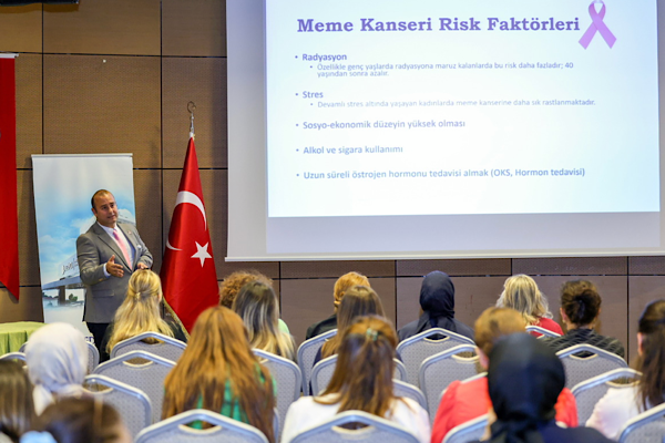 Küçükçekmece'den meme kanseri farkındalık semineri