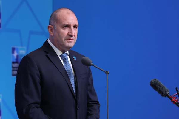 Radev: Bulgaristan'ın güvenli ellere ihtiyacı var