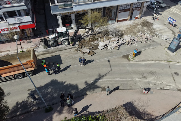 Samsun İstiklal Caddesi’nde asfalt ve kaldırım çalışmaları başladı