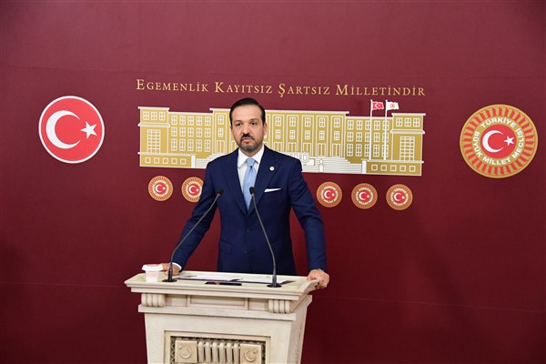 Zorlu’dan Kazakistan’daki parlamento seçimlerine tebrik mesajı