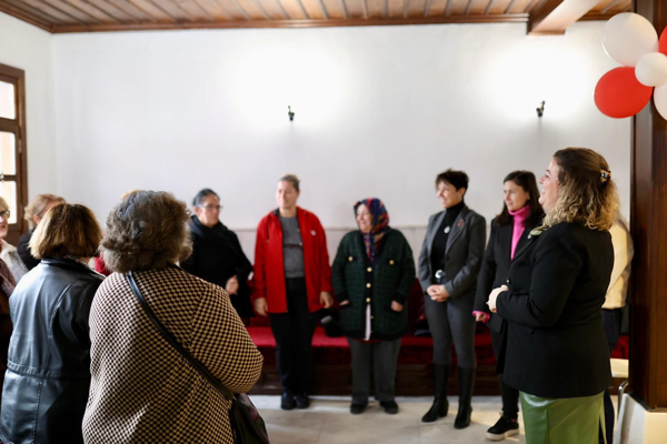 Gemlik’te “Kadın Hakları Semineri” düzenlendi