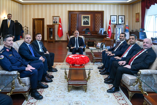 Bakan Ersoy, Kırıkkale'de ziyaretler gerçekleştirdi