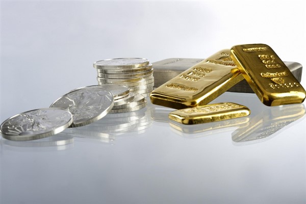 Altın ve gümüş yükselişini sürdürüyor, bakır defansif kaldı