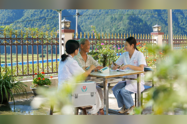 Çin’in kalkınmadaki önceliği yalnızca ekonomik büyüme değil, halkın sağlık ve refahıdır