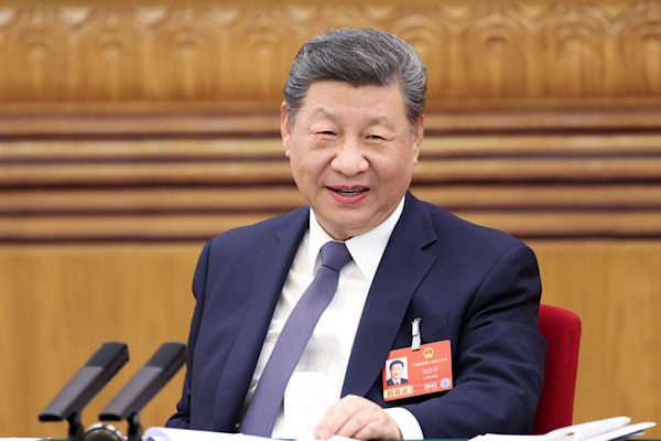 Xi Jinping’in İki Toplantı’daki anları