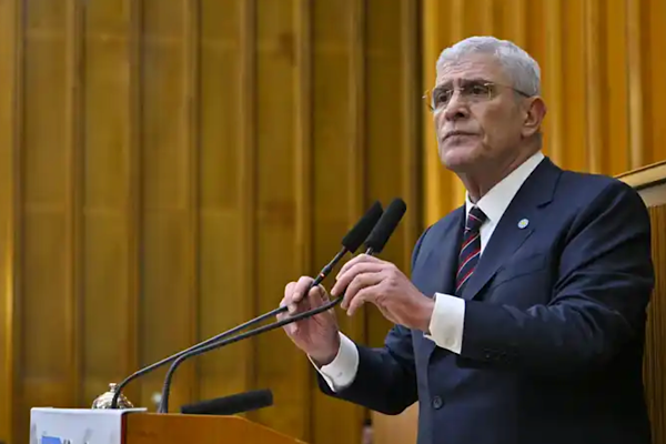 Dervişoğlu, AB Türkiye Delegasyonu Başkanı Oray ile görüştü
