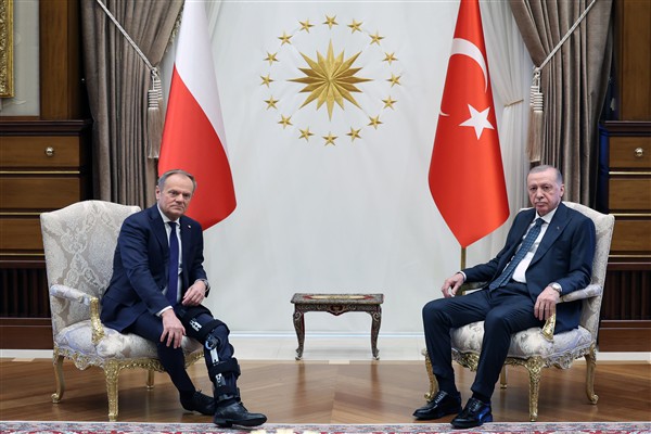 Başbakan Tusk, Türkiye Cumhuriyeti Cumhurbaşkanı Erdoğan'a teşekkür etti -  Hibya Haber Ajansı