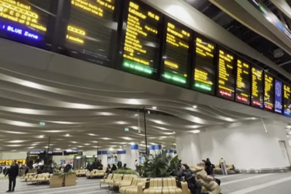 Goretti Fırtınası Birleşik Krallık'ta hayatı felç etti