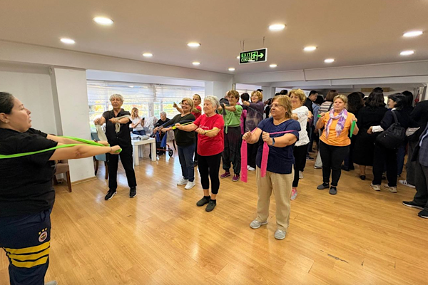 Güney Kore heyeti, ''Yaşlı Dostu İzmir'' uygulamalarını inceledi