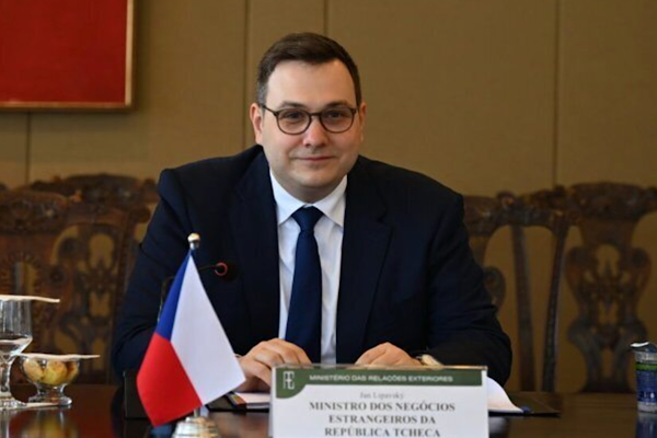 Lipavski: Çekya’nın GSYİH’inin yüzde 2’si savunmaya ayrılacak