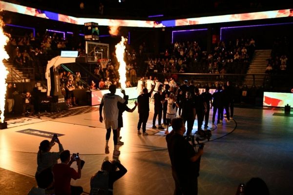 Çayırova Spor Kompleksi’ne taraftarlardan tam not