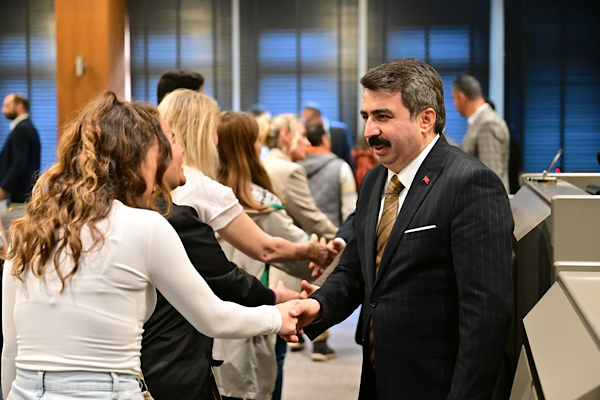 Başkan Yılmaz’dan Kurban Bayramı öncesi personelle bayramlaşma