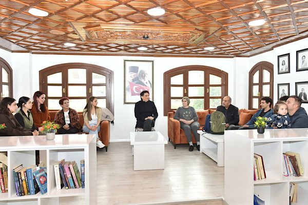 Kepez’de Meme Kanseri Farkındalık Eğitimi düzenlendi