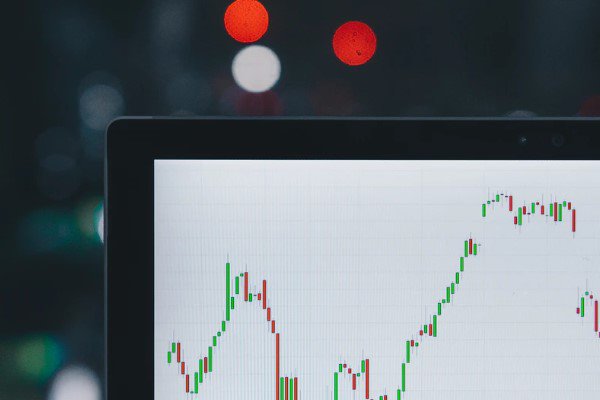 ABD borsaları teknoloji sektöründeki kayıpların etkisiyle düşüşe geçti