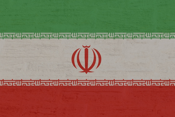 İran’dan Macron’un açıklamasına tepki