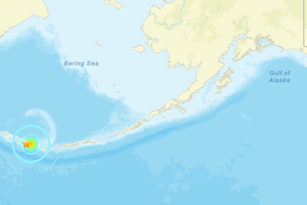 Alaska'da deprem