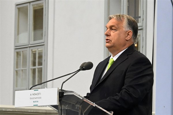 Orban: Barışın sağlanması için Trump’ı desteklemeye hazırız 