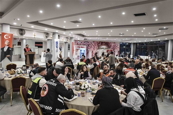Moto kuryeler Ankara'da iftar programında buluştu