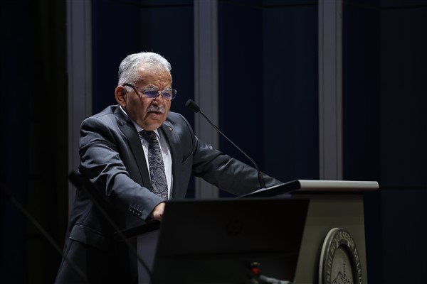 Başkan Büyükkılıç'tan yeni hastane açıklaması