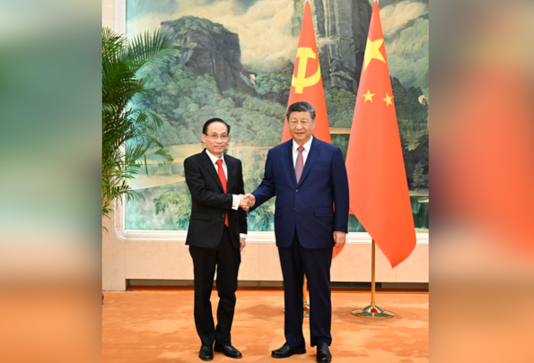 Xi Jinping, VKP Merkez Komitesi Genel Sekreteri’nin özel elçisini kabul etti