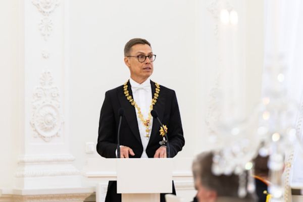 Stubb: Paris'te Cumhurbaşkanı Macron ile bir araya geldim