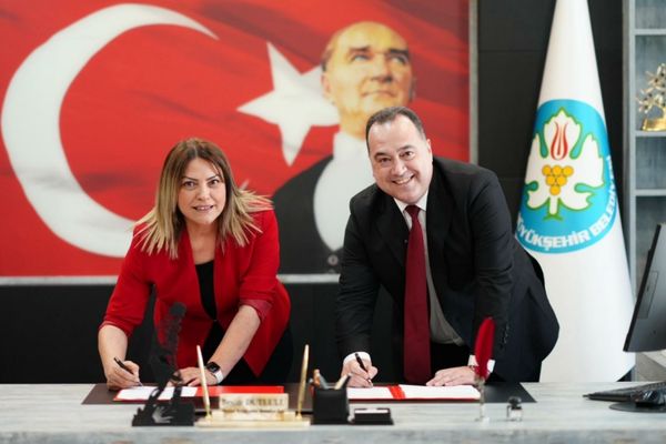 Büyükşehirde işçilere prim, zam ve eğitim desteği