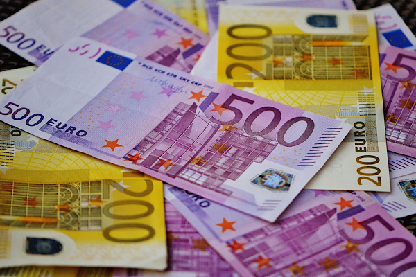 Euro üzerindeki baskı hafifledi