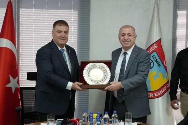 Özdağ: Türkiye üretim ekonomisine geçmek zorunda