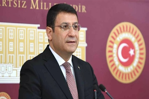 Şahin: Hak arama özgürlüğü mali külfetle bastırılamaz