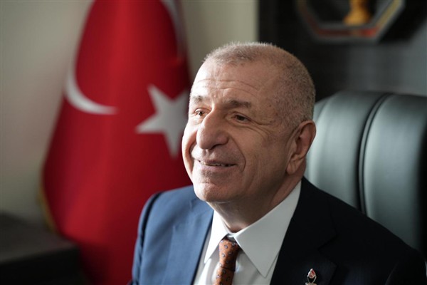 Özdağ, Denizli'de Burdurlular Derneği'ni ziyaret etti