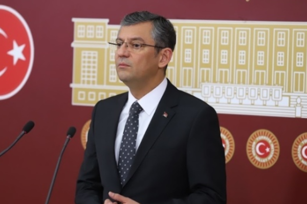 CHP Genel Başkanı Özel: O ses, bu karanlık dönemi sona erdirecek en büyük güçtür