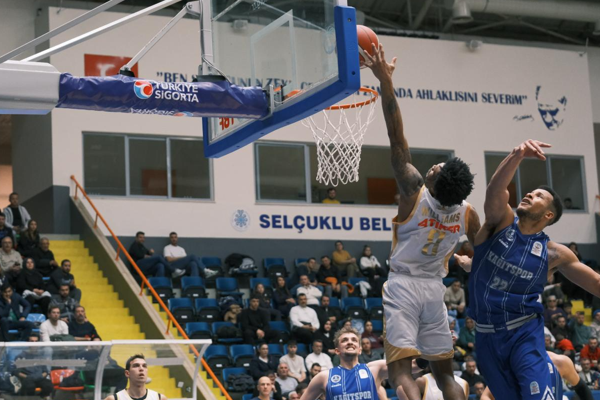 Konya Büyükşehir Belediyespor'dan galibiyet