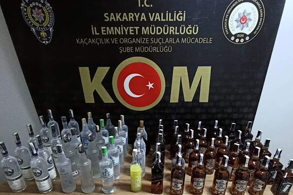 Adapazarı’nda kaçakçılık operasyonu