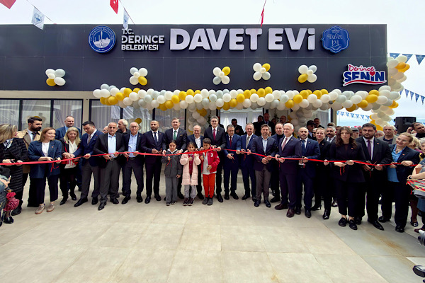 Derince’de Davet Evi ve Senin Kafen Genç hizmete açıldı