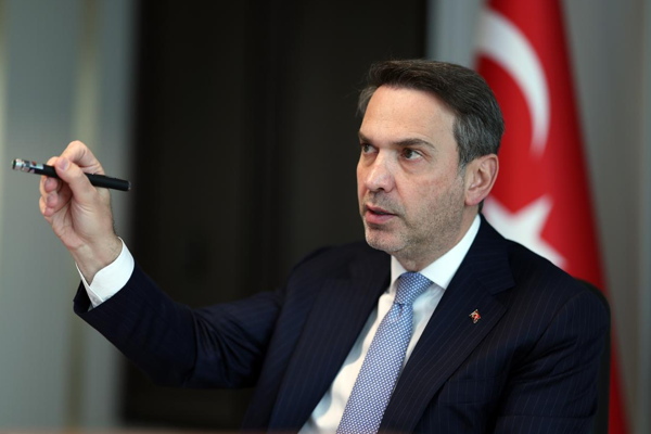 Bakan Bayraktar: TPAO'yu küresel bir enerji devi yapma hedefiyle ilerliyoruz