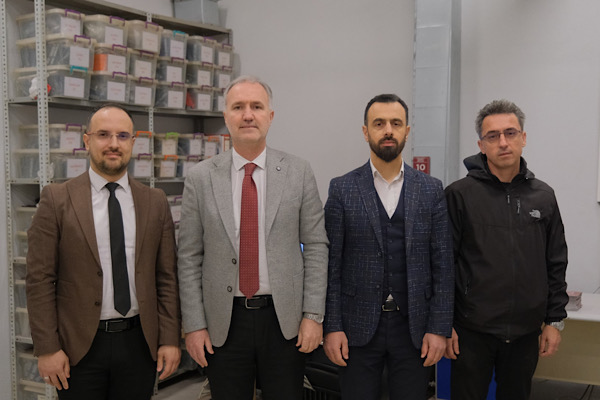 İnegöl’deki yapılar QR kod sistemiyle dijital kimliğe kavuşuyor