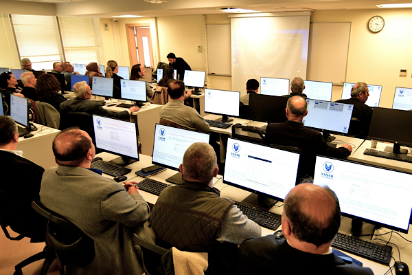 Bornova Muhtarlar Akademisi’nde eğitimler sürdürülüyor