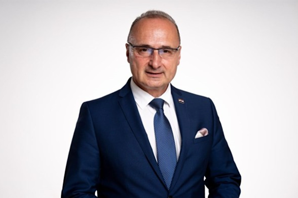 Radman, Bosna Hersek Devlet Başkanlığı Konseyi üyeliğine seçilen Filipovic’i tebrik etti