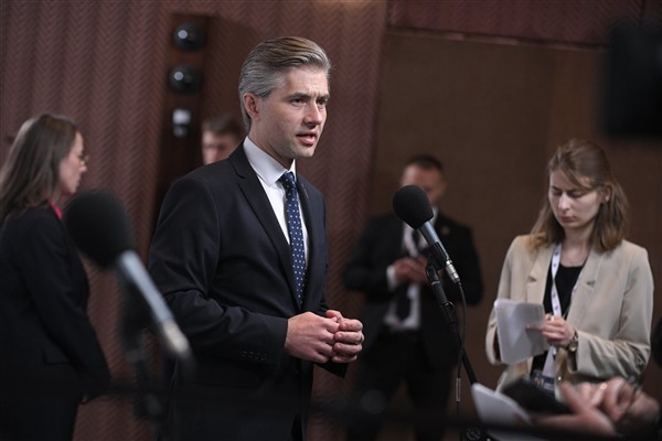 Budrys: Kırım'ın ve Ukrayna'nın diğer bölgelerinin işgalini asla tanımayacağız