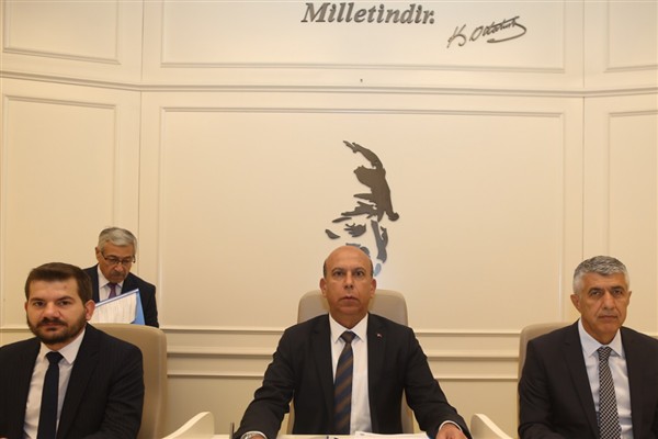 Gaziantep Büyükşehir Meclisi, Ata’yı andı 