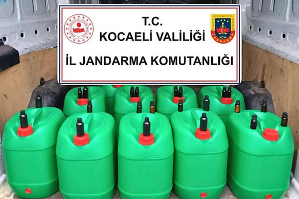 Kocaeli’de kaçak içki operasyonu