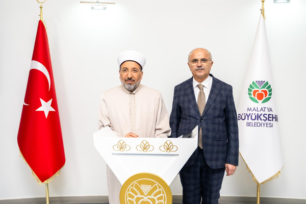 Diyanet İşleri Başkanı Arpaguş'tan Büyükşehir'e ziyaret