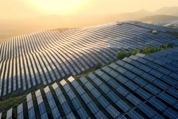 Analiz: Çin'in CO2 emisyonları son 18 aydır sabit veya düşüyor