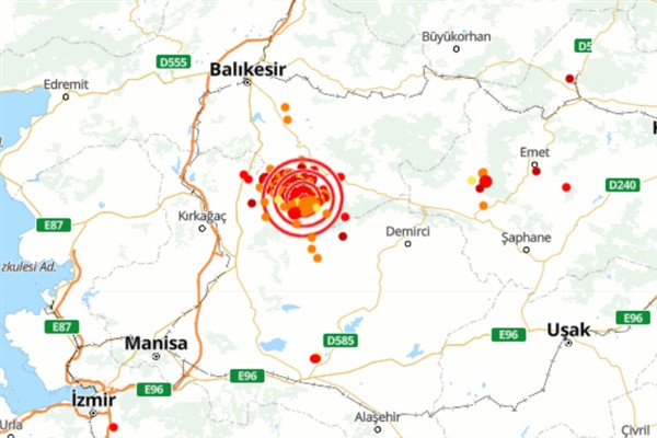 Balıkesir’de deprem