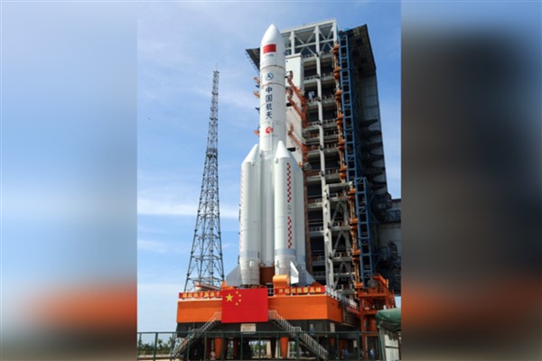 Çin, Ay’a gidiş için yeni nesil roket geliştiriyor