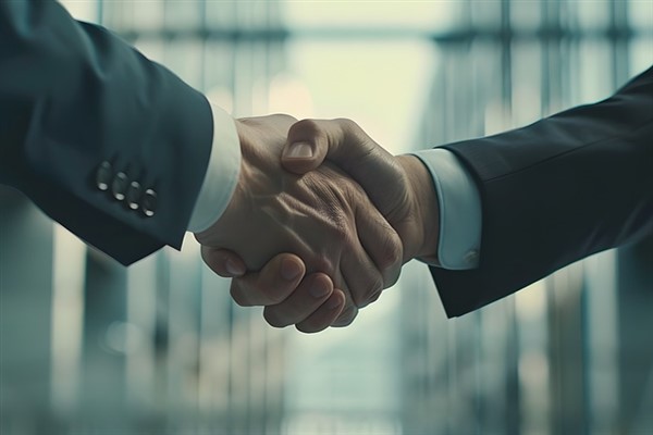 Uraloğlu, Cibuti Altyapı ve Ekipman Bakanı İbrahim ile görüştü 