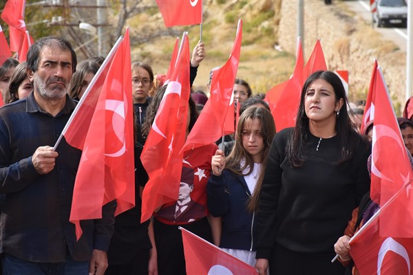 Atatürk, Taşkale’de törenle anıldı 