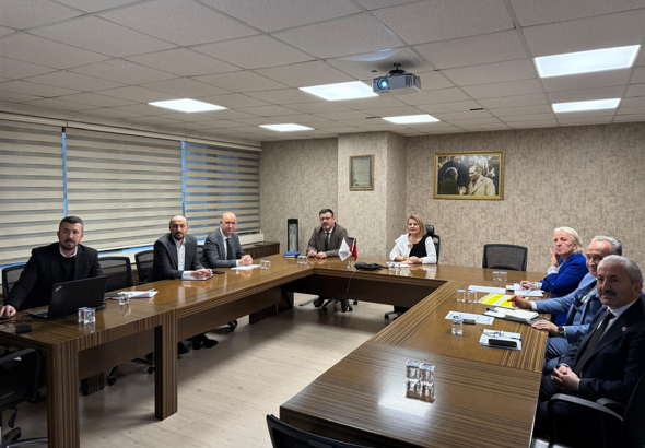 İzmit'te yeni yılda hayata geçirilicek projelere yönelik toplantı gerçekleşti