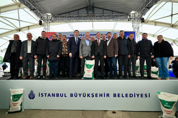 İBB’den çiftçilere 116 ton yem bitkisi tohumu ve hasat makinesi desteği
