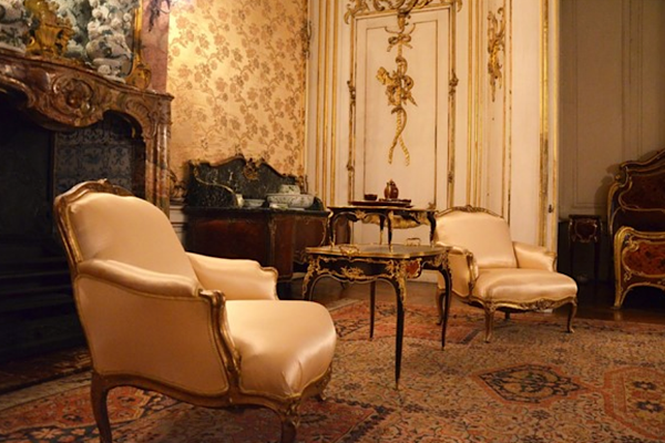 Dışişleri Bakan Yardımcısı Kulaklıkaya, Antalya’da bir dizi temasta bulundu